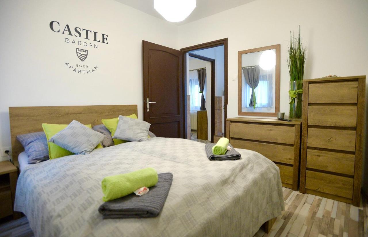 Castle Garden Apartman Егер Екстериор снимка